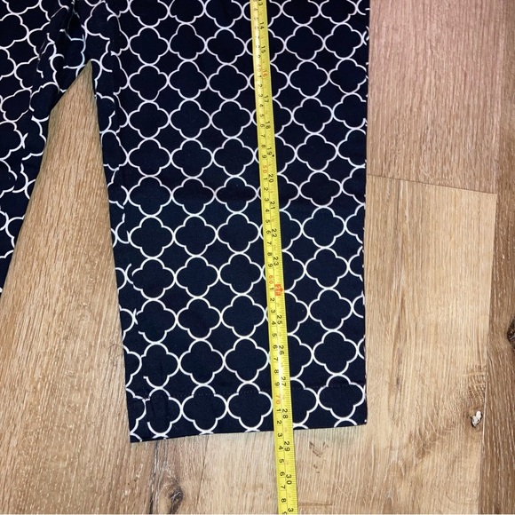 St John's Bay Women’s Black/White Capris | Size12 | Beach,Boho, Y2K - Picture 10 of 13